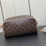 Louis Vuitton Original Beauty Cosmetic Bag Authentic Monogram