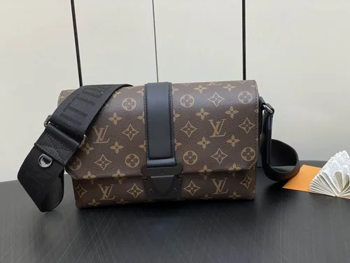 Louis Vuitton Original Messenger Bags Authentic Monogram Canvas