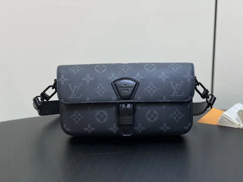 Louis Vuitton Original Messenger Bags Authentic Monogram Canvas