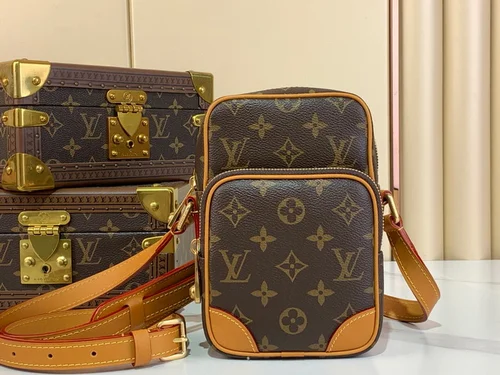 Louis Vuitton Original Phone Pouch Authentic Monogram Canvas