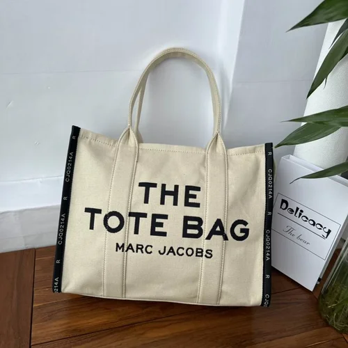 11 Marc Jacobs The Tote Bag Large Women Luxury Canvas Designer