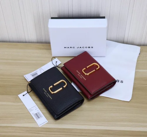 11 Marc Jacobs Women's Purse Wallet Luxury Leather Designer