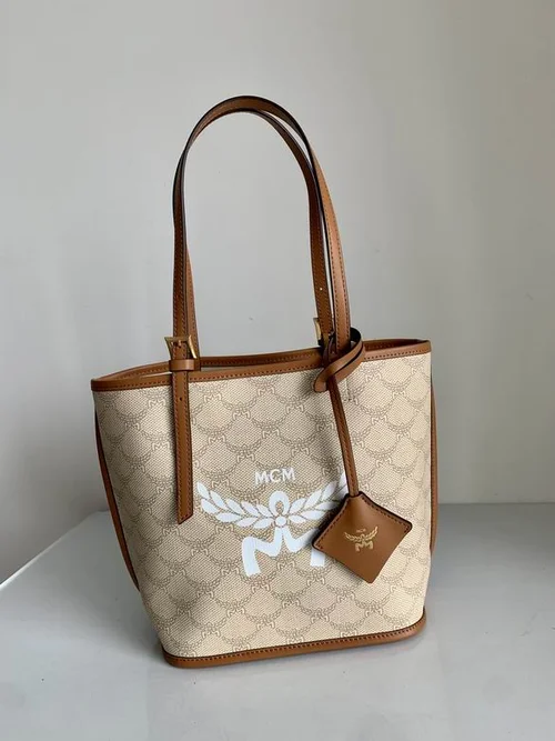 11 MCM Large Tote Shopping Bag Women Luxury Visetos Canvas