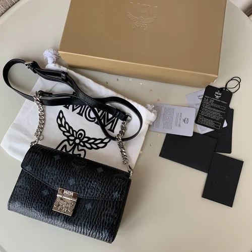 11 MCM Women's Shoulder Bags Luxury Visetos Coated Canvas