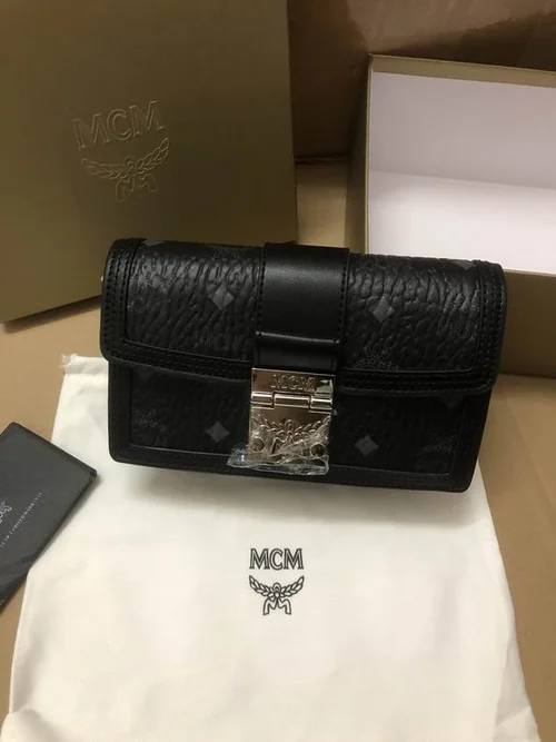 11 MCM Women's Shoulder Bags Luxury Visetos Coated Canvas