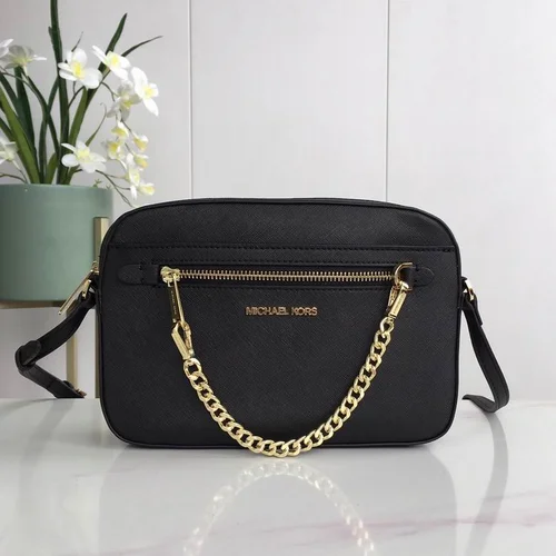 11 Michael Kors New Carmen Medium Flap Bag Women Luxury Leather