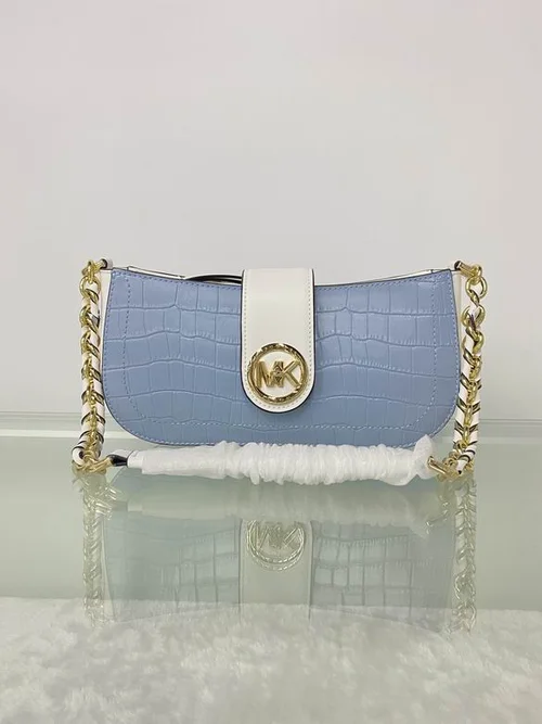 11 Michael Kors New Carmen Medium Flap Bag Women Luxury Leather