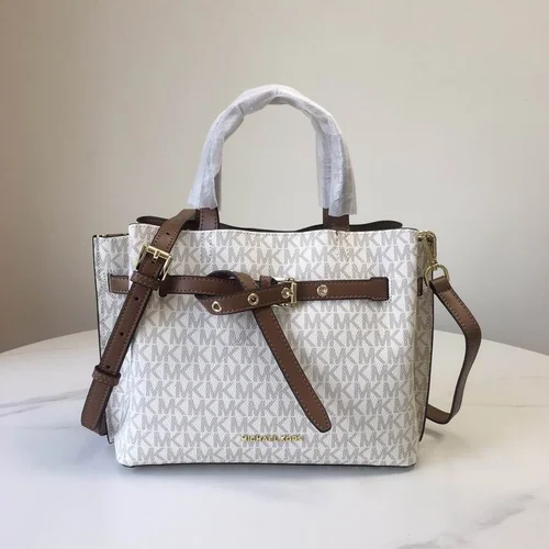 11 Michael Kors New Emilia Large Bucket Bag Women Luxury