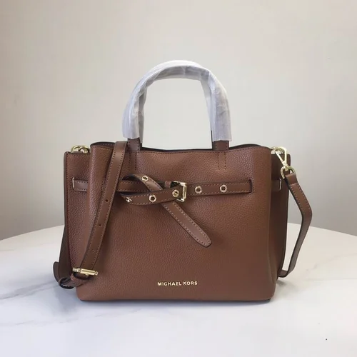 11 Michael Kors New Emilia Large Bucket Bag Women Luxury