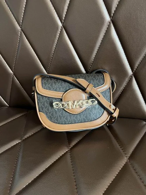 11 Michael Kors New Hally Small Crossbody Bag Women Luxury