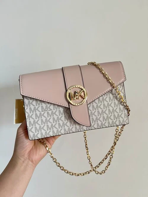 11 Michael Kors New Jet Set Charm Small Phone Crossbody