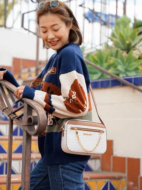 11 Michael Kors New Jet Set Item Large Zip Tote Luxury