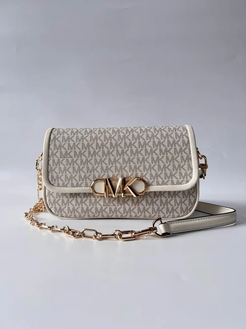 11 Michael Kors New Parke Medium Crossbody Bag Women Luxury