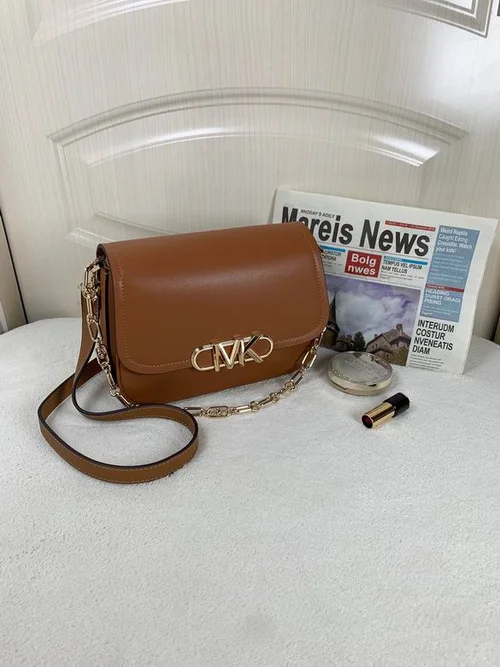 11 Michael Kors New Parke Medium Crossbody Bag Women Luxury