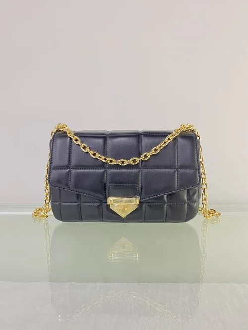 11 Michael Kors New Soho Large Quilted Shoulder Bag Luxury