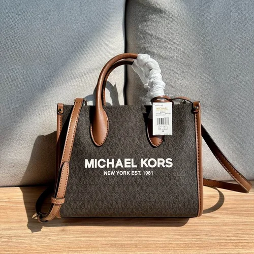 11 Michael Kors New Large Tote Bag Women Luxury Signature Canvas