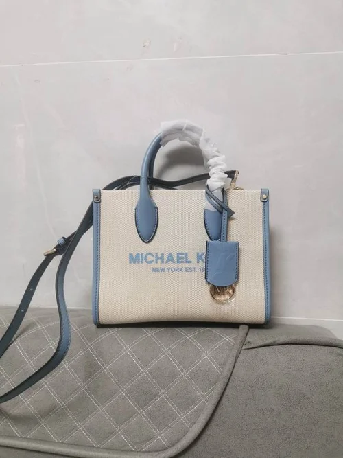 11 Michael Kors New Large Tote Bag Women Luxury Signature Canvas