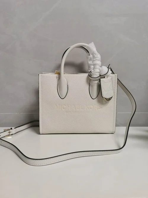 11 Michael Kors New Large Tote Bag Women Luxury Signature Canvas