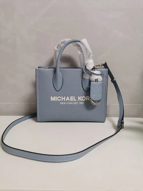 11 Michael Kors New Large Tote Bag Women Luxury Signature Canvas