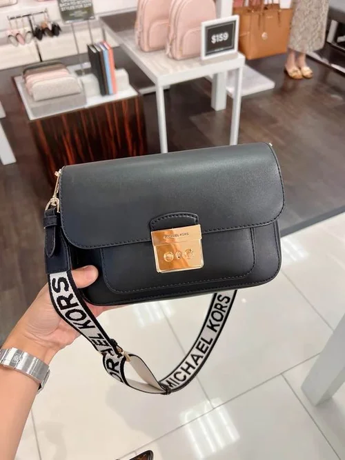 Michael Kors Women's Designer Bags Luxury Signature Collection