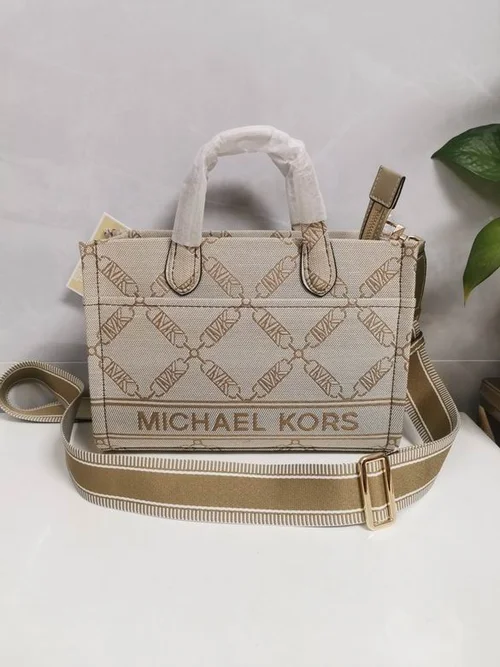 Michael Kors Women's Designer Bags Luxury Signature Collection