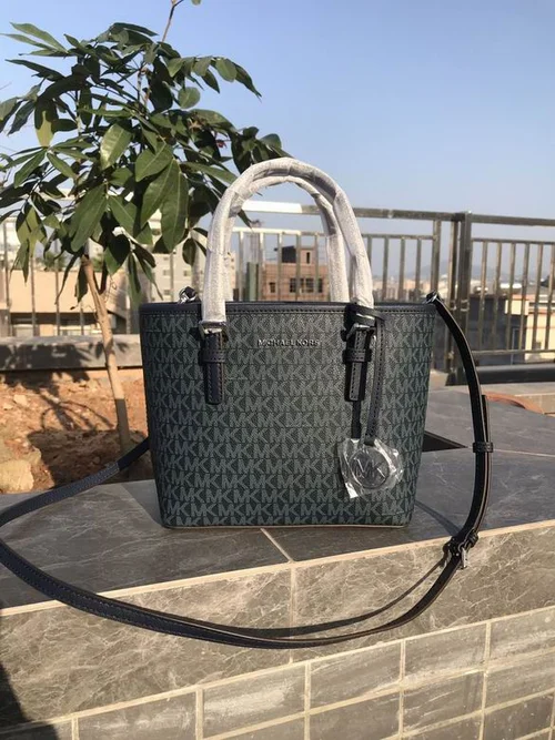 Michael Kors Women's Designer Bags Luxury Signature Collection