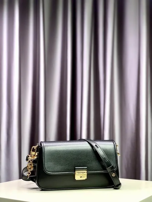 11 Michael Kors Master List Full Collection Women Luxury Bags