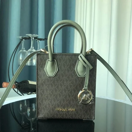 11 Michael Kors Master List Full Collection Women Luxury Bags