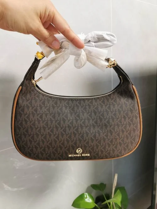 11 Michael Kors Master List Full Collection Women Luxury Bags