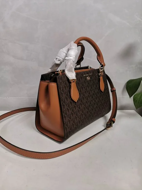 11 Michael Kors Master List Full Collection Women Luxury Bags