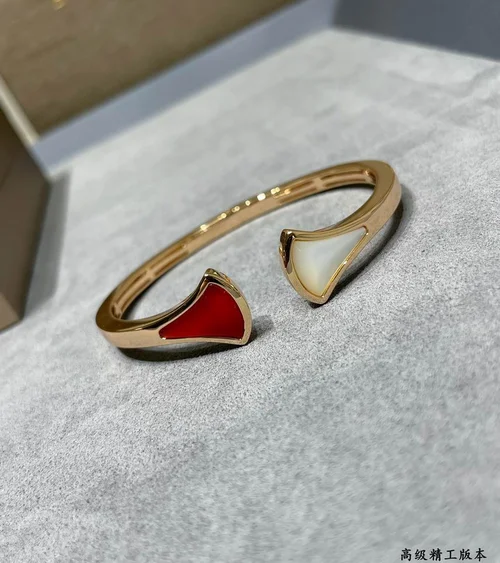 Bvlgari Jewelry Bvlgari bracelet