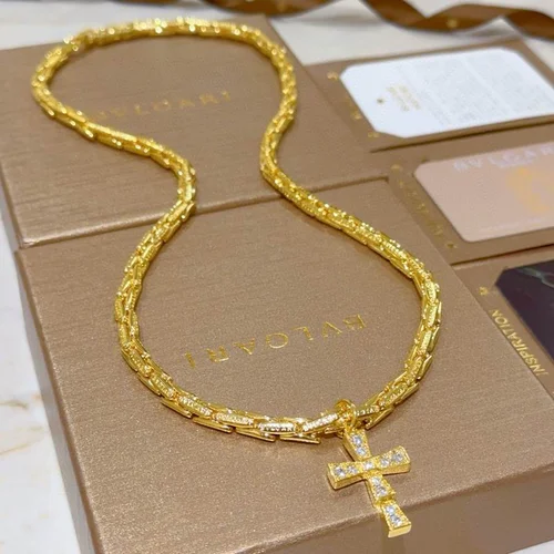 Bvlgari Jewelry Bvlgari necklace