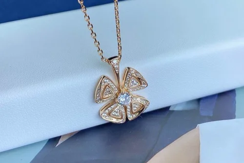 Bvlgari Jewelry Bvlgari necklace