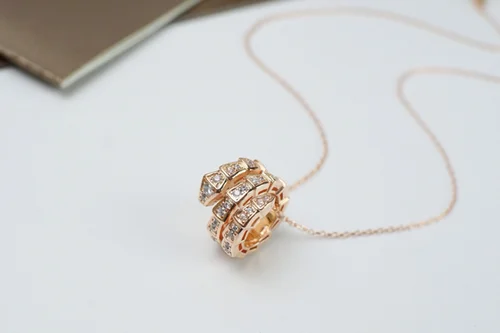 Bvlgari Jewelry Bvlgari necklace