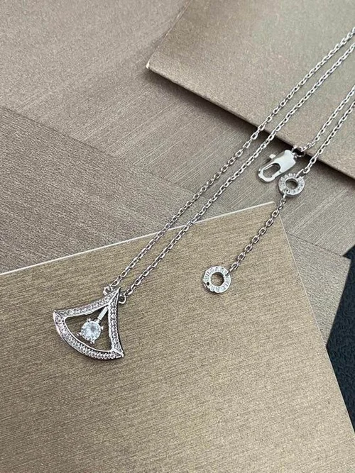 Bvlgari Jewelry Bvlgari necklace