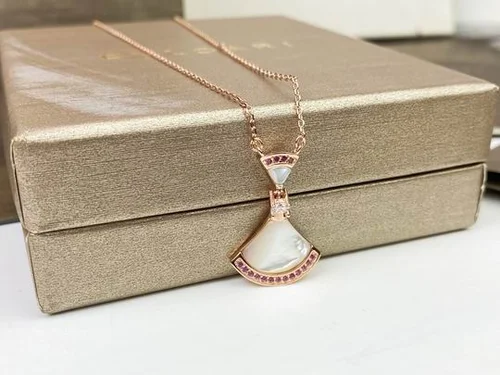 Bvlgari Jewelry Bvlgari necklace