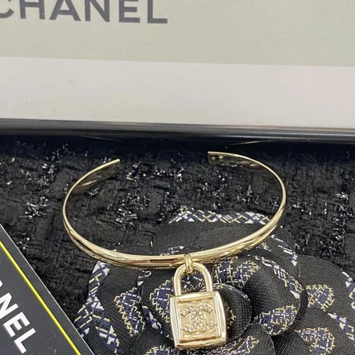 Chanel Jewelry Chanel bracelet