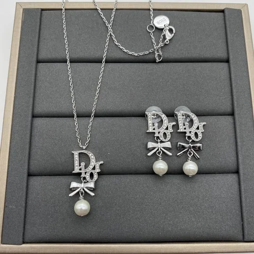 Dior Jewelry Dior Suits