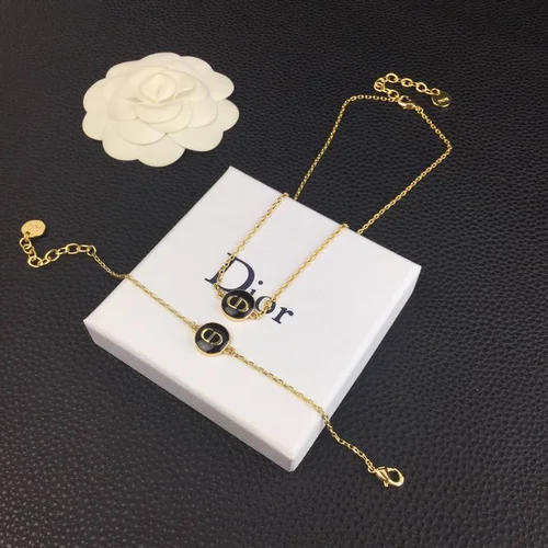 Dior Jewelry Dior Suits