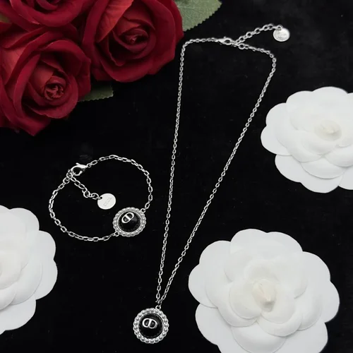 Dior Jewelry Dior Suits