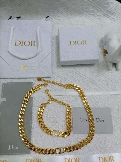 Dior Jewelry Dior Suits
