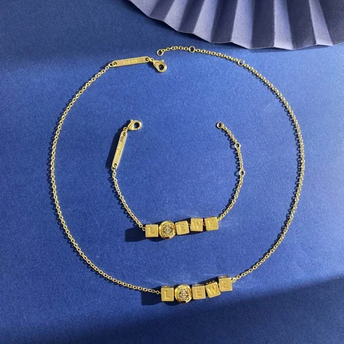 Loewe Jewelry Loewe suits