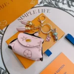 Key Ring LV keyring