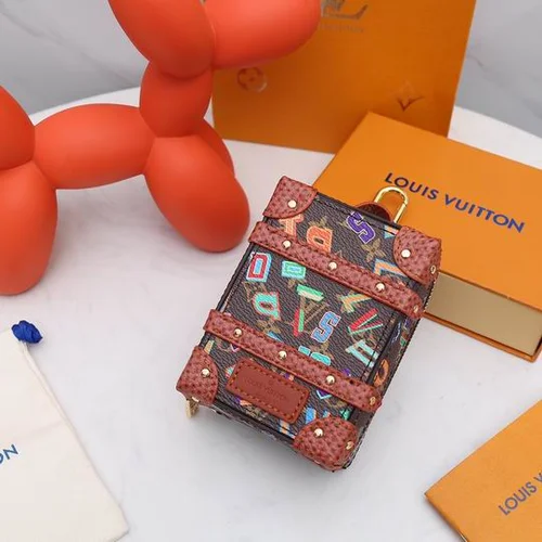 Key Ring LV  keyring