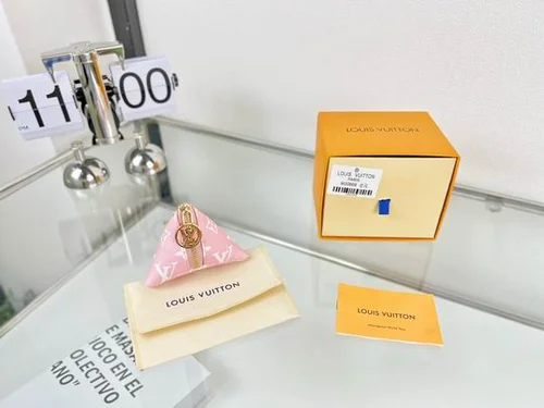 Key Ring LV  keyring