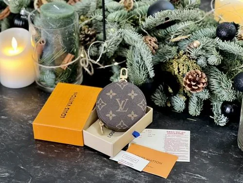 Key Ring LV  keyring