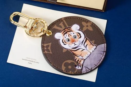 Key Ring LV  keyring