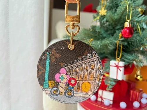 Key Ring LV  keyring