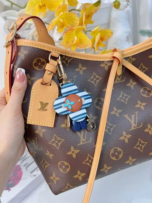 Key Ring LV  keyring