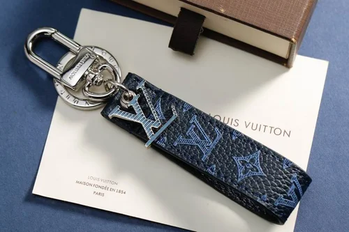 Key Ring LV  keyring